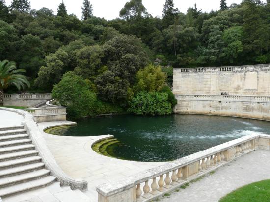 Les jardins de la fontaine à Nîmes