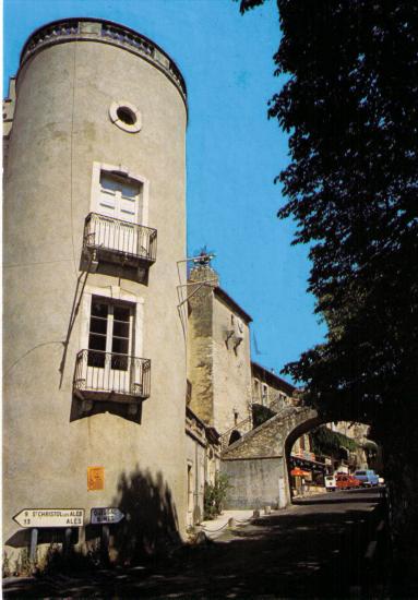 Chateau de Lézan