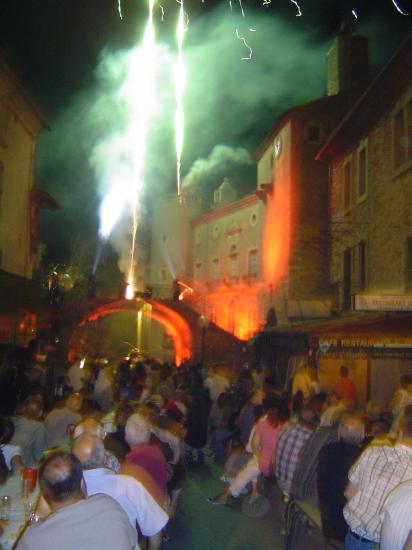 Feux d'artifice à Lézan