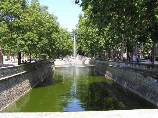 Jardin de la fontaine à Nîmes